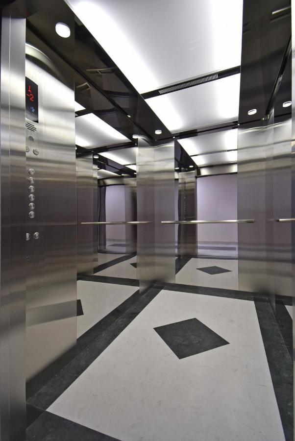 Home4You City Center Apartments يريفان المظهر الخارجي الصورة