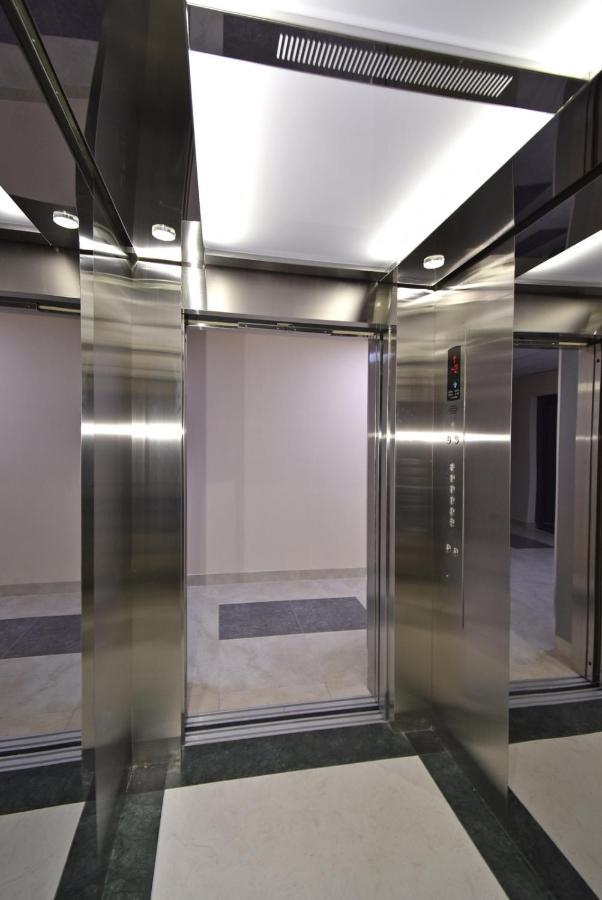 Home4You City Center Apartments يريفان المظهر الخارجي الصورة