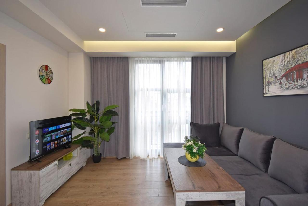 Home4You City Center Apartments يريفان المظهر الخارجي الصورة
