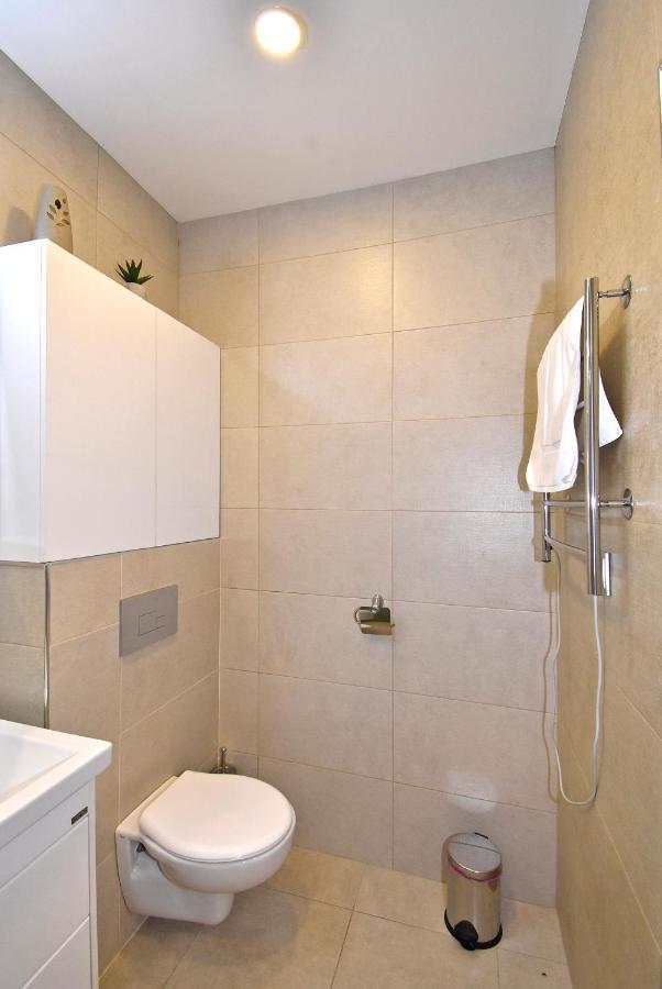 Home4You City Center Apartments يريفان المظهر الخارجي الصورة