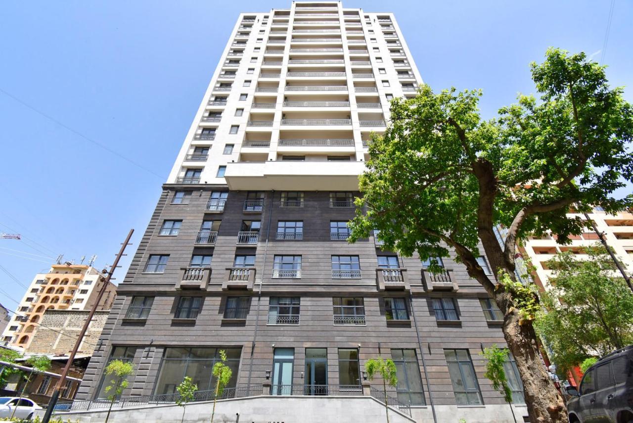 Home4You City Center Apartments يريفان المظهر الخارجي الصورة